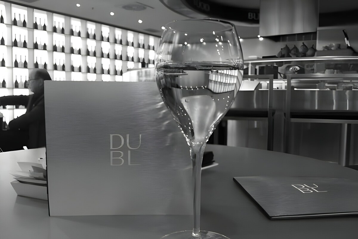 Feudi San Gregorio, il concept bar in aeroporto ed il Dubl+